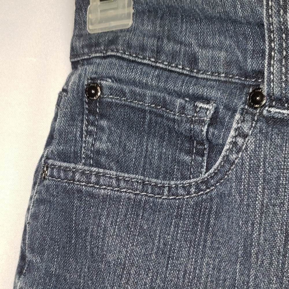 Nine West Jeans Lay Flat Size 8 EUC - Picture 3 of 9
